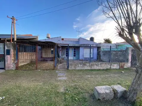 Casa en lote propio de 10x32,44 B. Arzeno, Burzaco