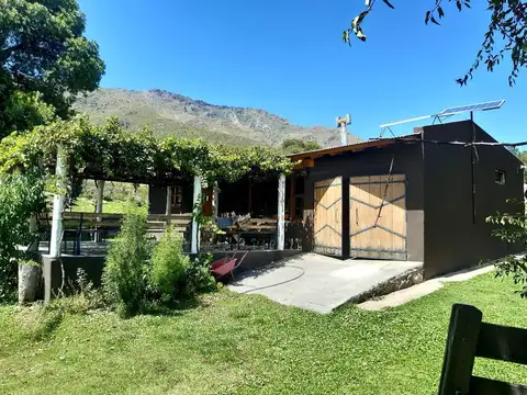 Única, Hermosa casa con  6,5 Hectareas en Venta en San Javier, Traslasierra 