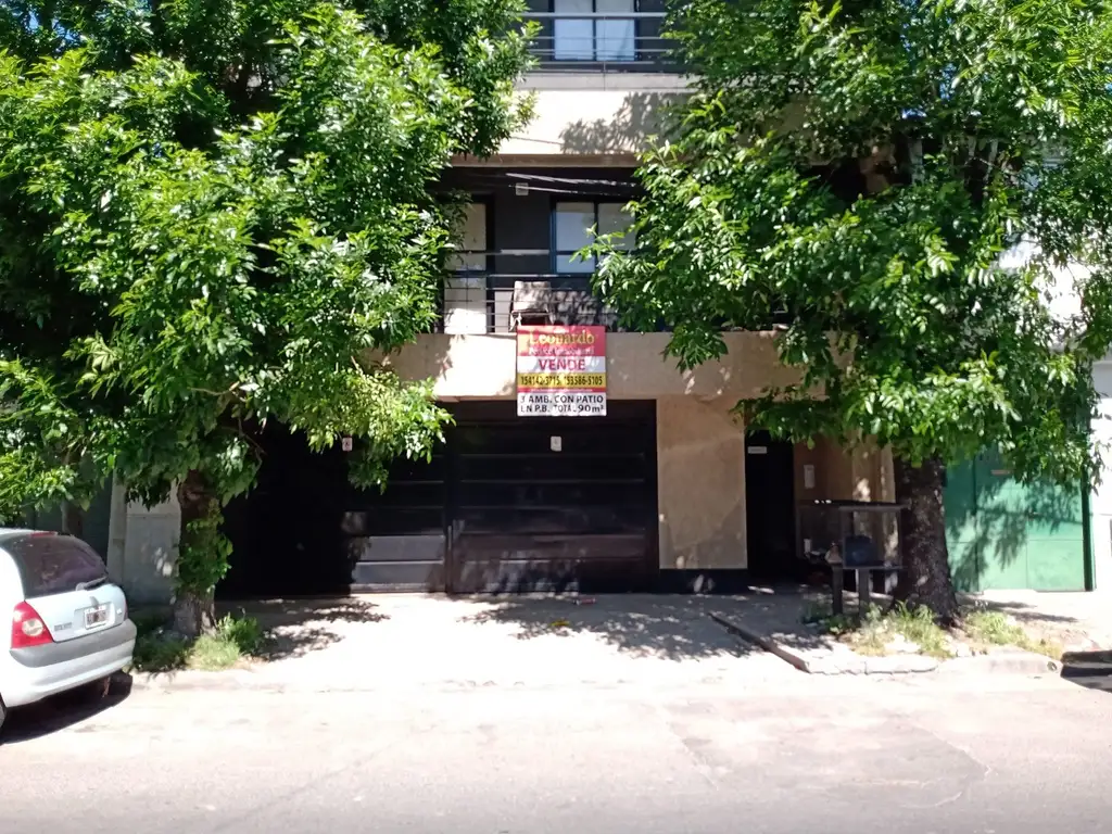 OPORTUNIDAD  AVELLANEDA DEPARTAMENTO 3 AMBIENTES TIPO CASA CON PATIO A PASOS DE AV. MITRE