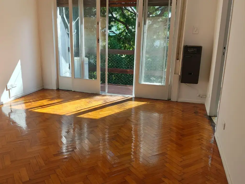 Departamento en venta de 2 ambientes en Martinez