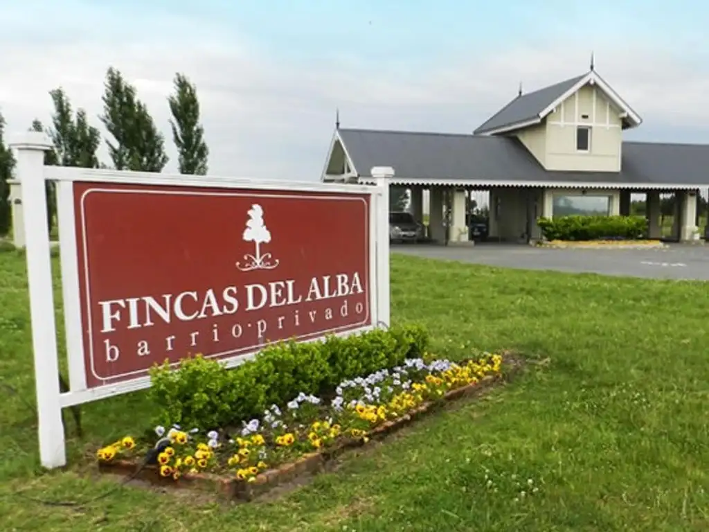 Venta Terreno en Fincas del Alba! 1256 mts, en esquina