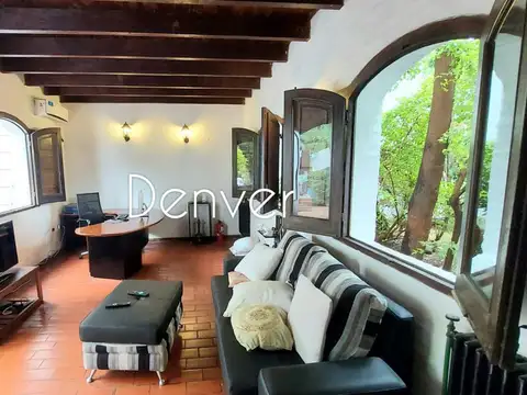 Casa en Venta - 5 ambientes - USD 399.500