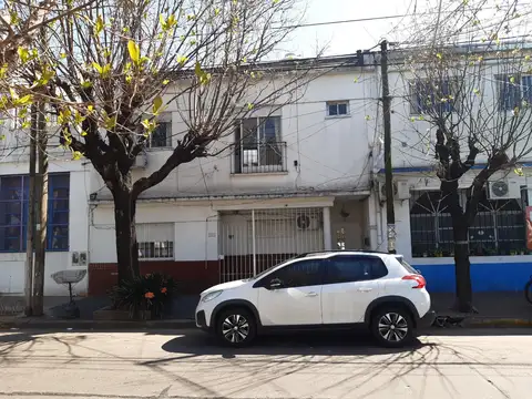 VENTA PH 3 AMBIENTES HAEDO SUR