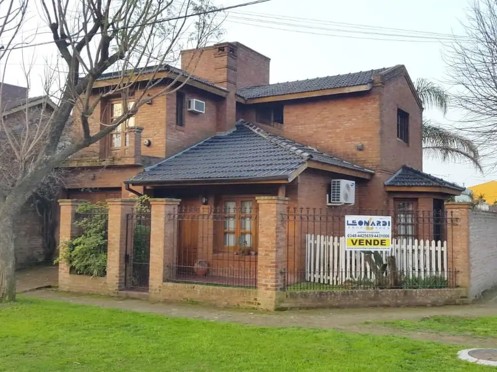 Casa en venta en Escobar centro