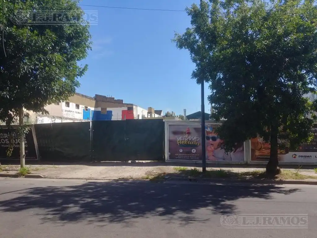 Terreno en Venta en C.A.B.A. - Mataderos