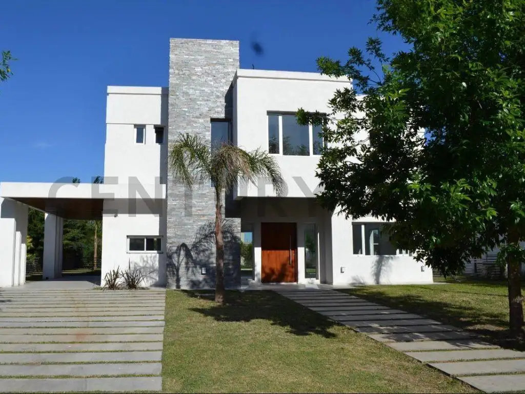 CASA EN VENTA LA HORQUETA. - CANNING.-