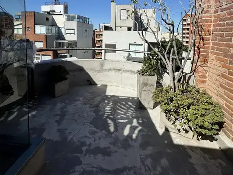 Departamento 3 ambientes en duplex con terraza en venta en caballito