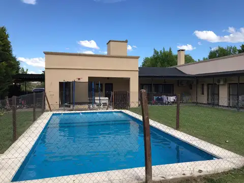 Casa  en una planta, en La Montura