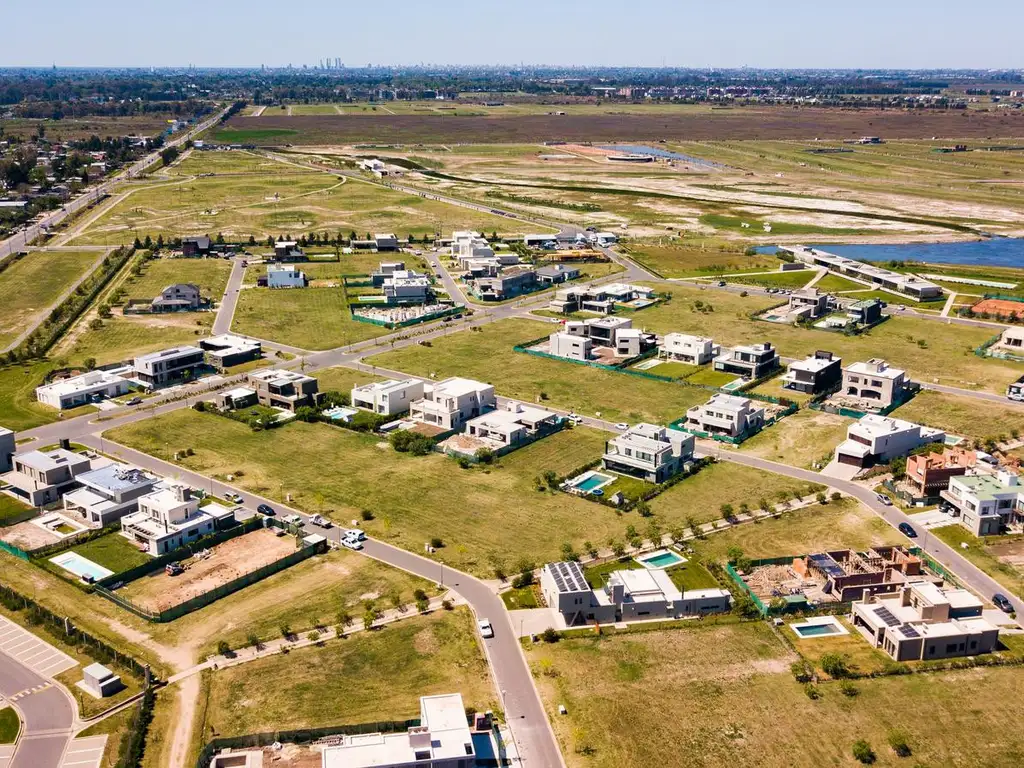 Venta terreno vida barrio cerrado Funes