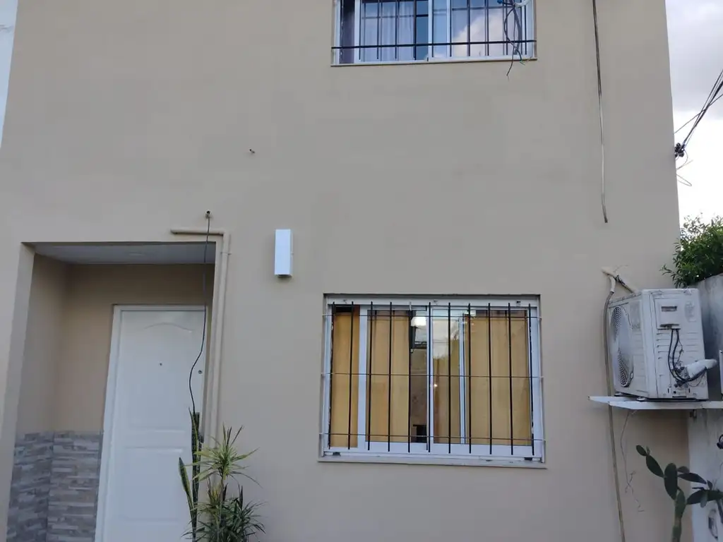 VENTA DUPLEX  PH 3 AMBIENTES COCHERA VILLA TESEI