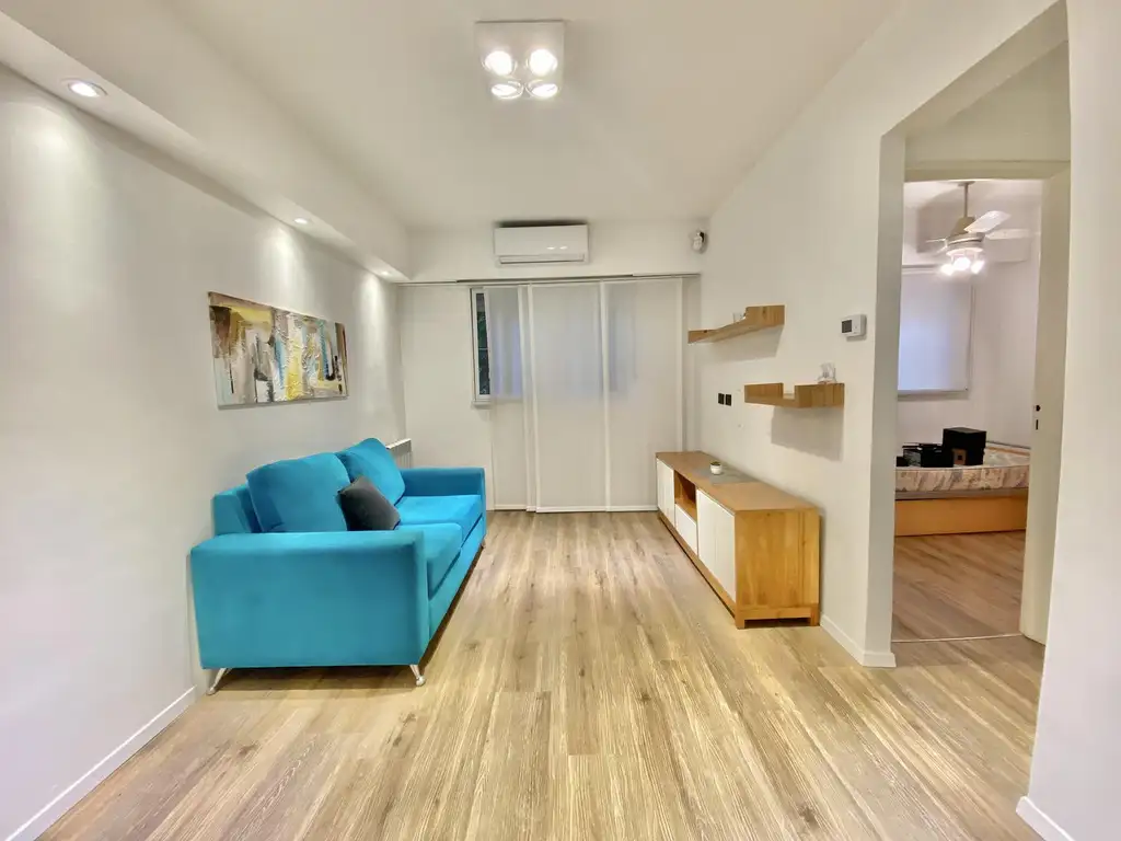 Venta departamento de 3 ambientes - Flores