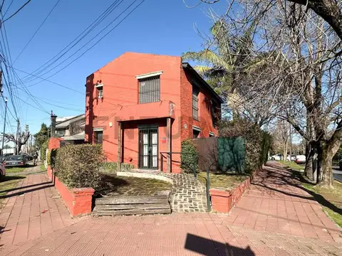 VENTA CASA ZONA COMERCIAL LAS LOMAS DE SAN ISIDRO