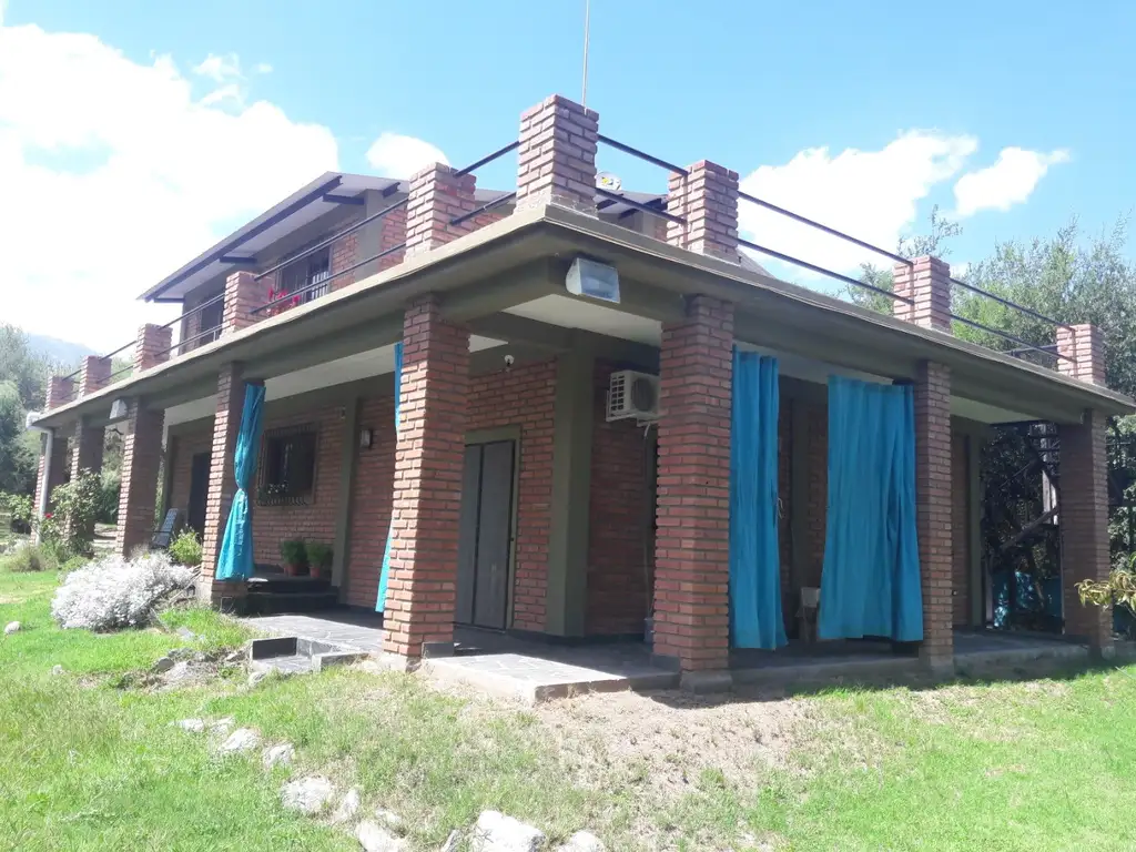 Casa en Loma Bola, Traslasierras