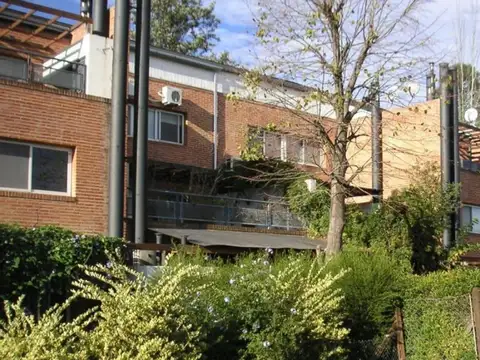 Duplex 3 Amb con Jardín, Parrilla y Cochera Privada en Pilar