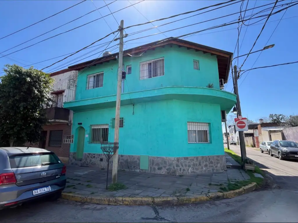 Casa en venta en el centro de Tigre!