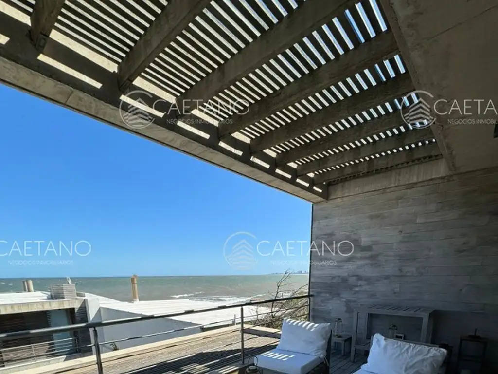 Venta apartamento 4 dormitorios. Montoya, la barra