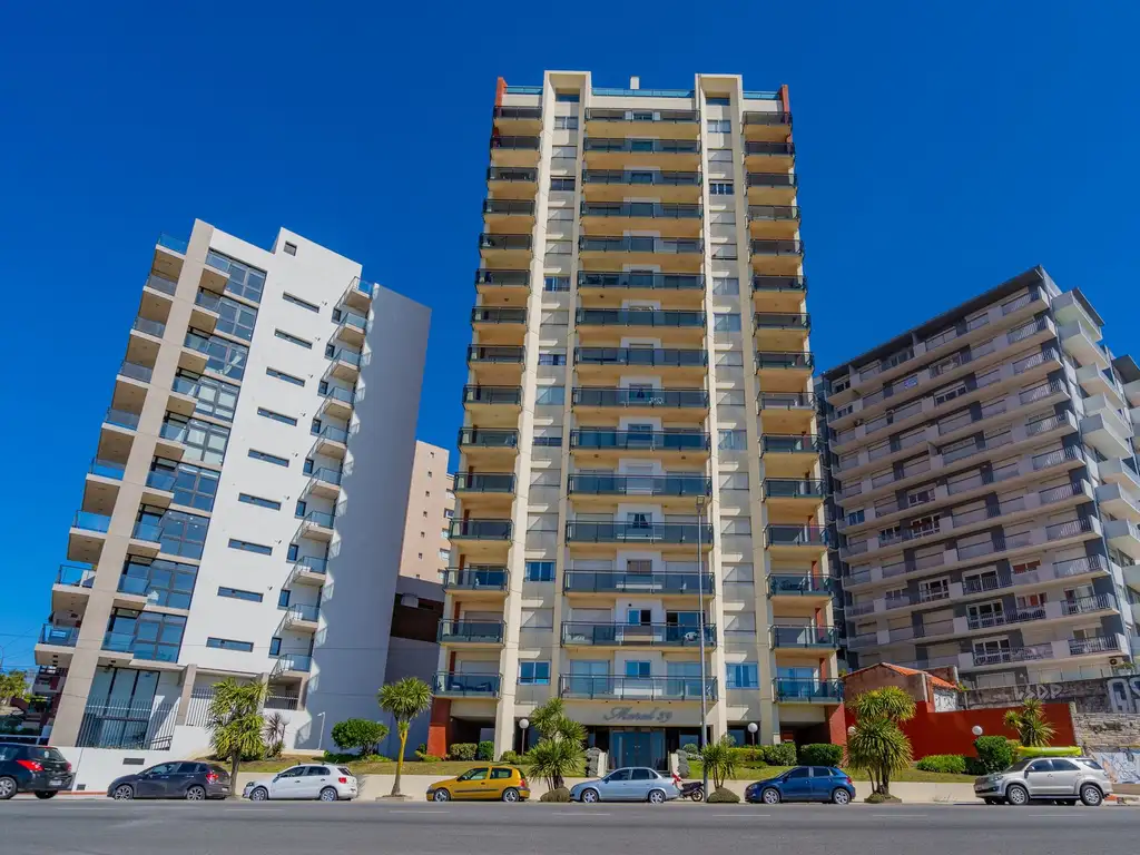 VENTA 2 AMB MARAL 39 58 M2 COCHERA FRENTE AL MAR