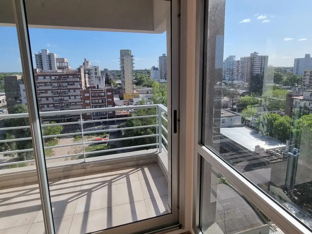 ### Torre Imperio - Amplio Monoambiente en Venta - Impecable estado - Muñiz - San Miguel ###