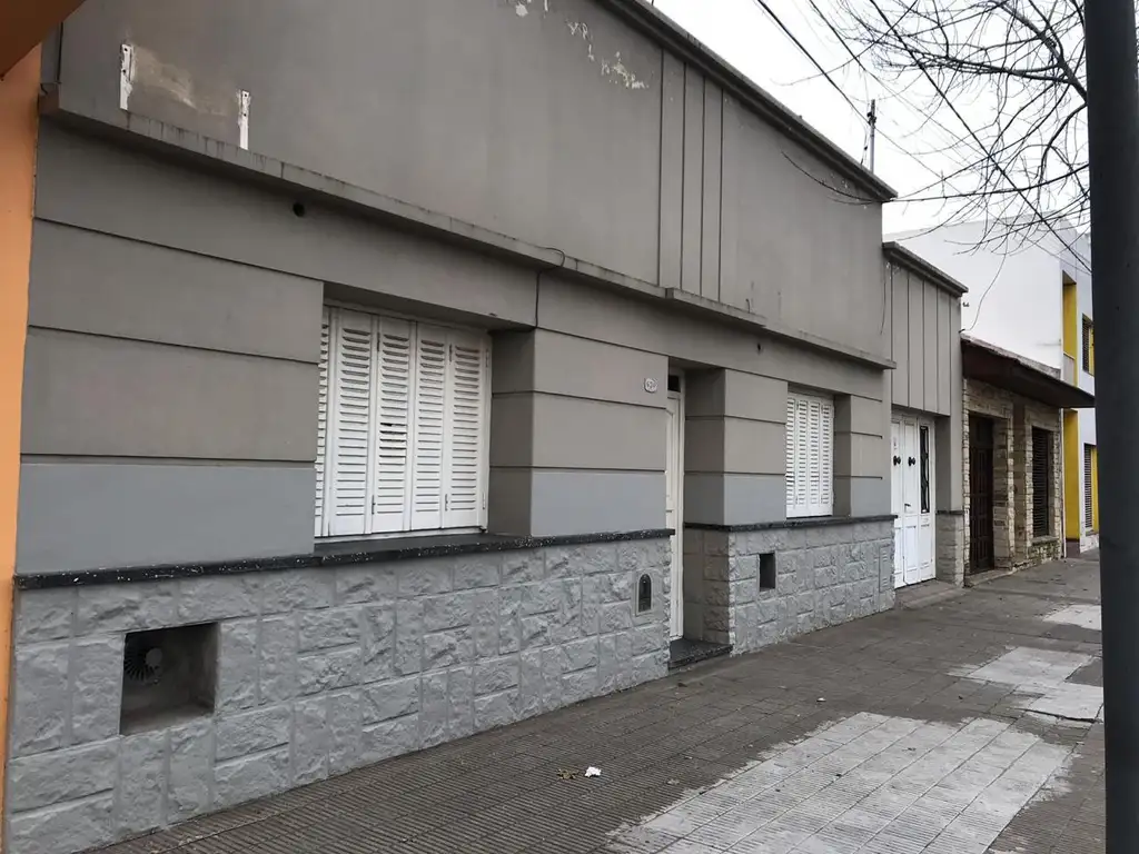 Casa en  Venta en el centro de Trenque Lauquen