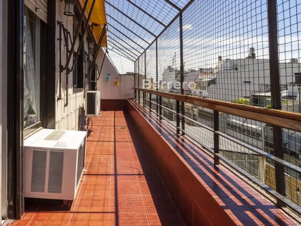 Venta Departamento 4 amb. con Balcón Terraza. Caballito. OPO