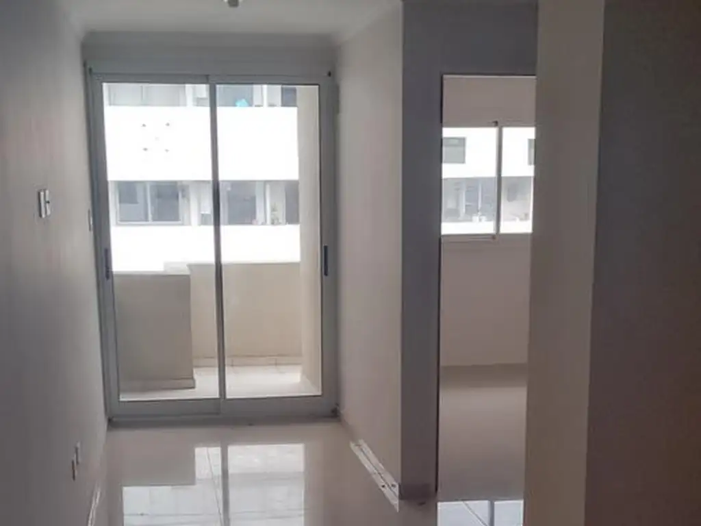 Venta departamento 1 dormitorio con balcón en Alta Córdoba Cofico