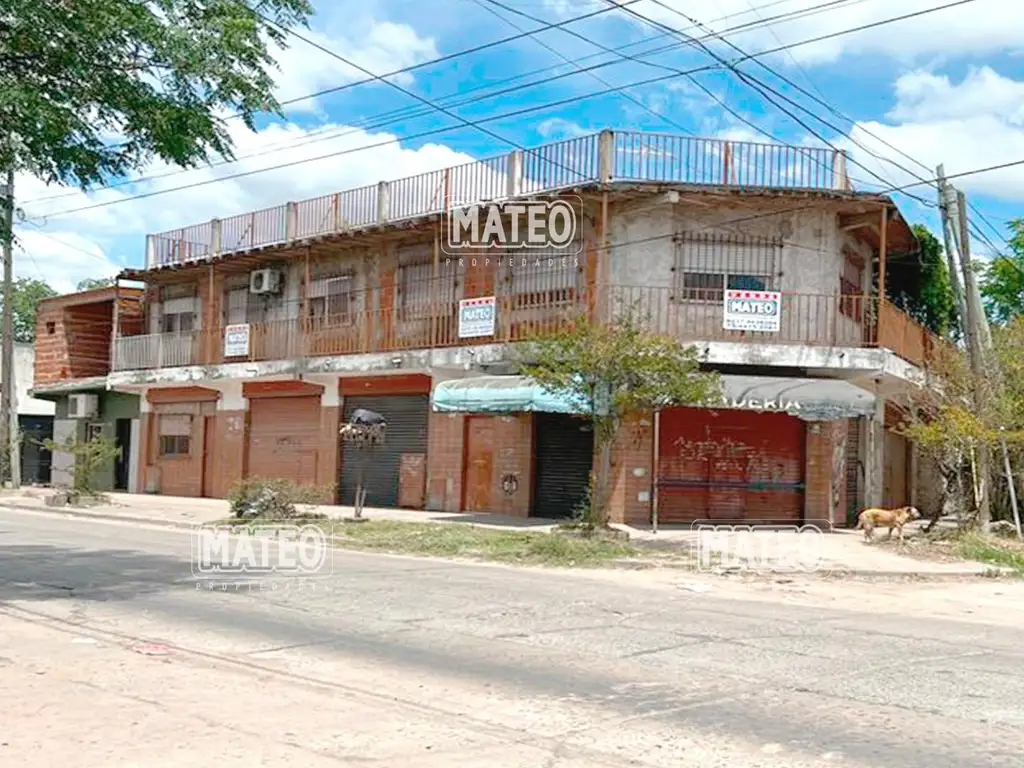 Edificio en Venta. Buena Esquina Comercial.