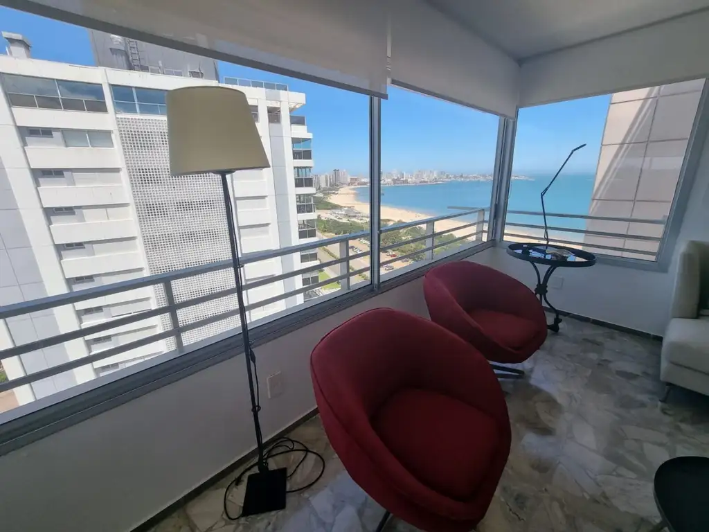 Departamento - Alquiler temporario - Uruguay, PLAYA MANSA PUNTA DEL ESTE - RAMBLA WILLIMAN 1504