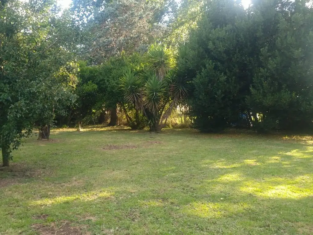 TERRENO Parquizado en VENTA, B° parque Yei Pora