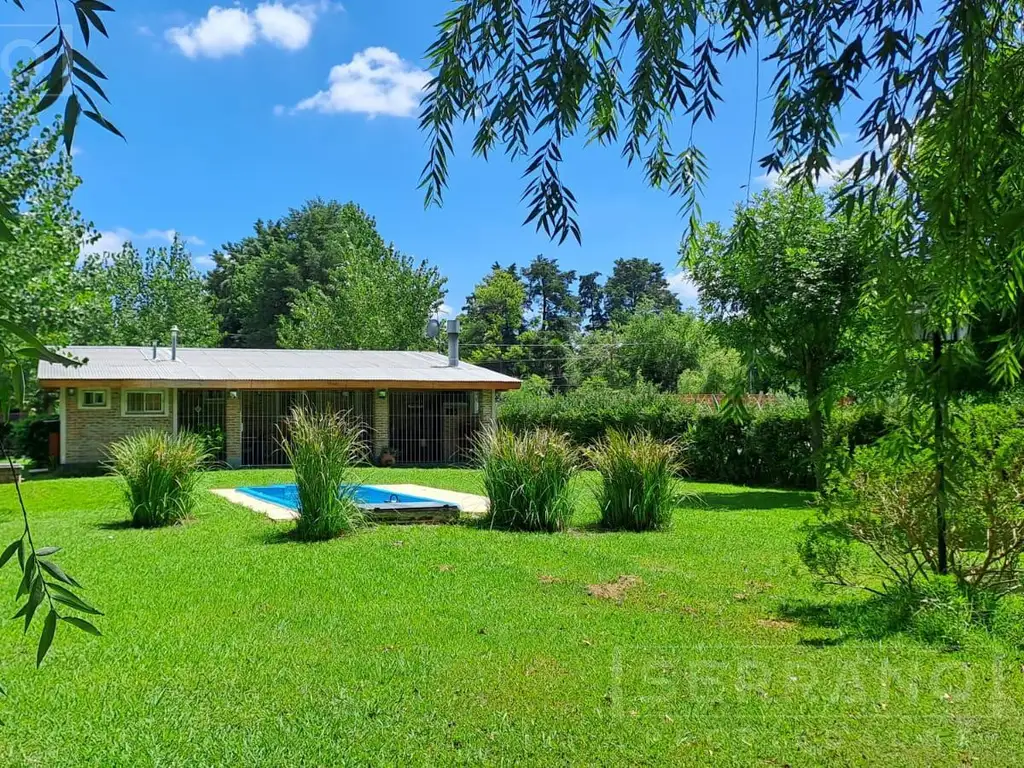 Venta. Casa 4 amb. Parque Exaltación. Apto Crédito. Exaltación de la Cruz