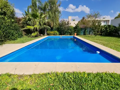 Casa en Venta con cochera