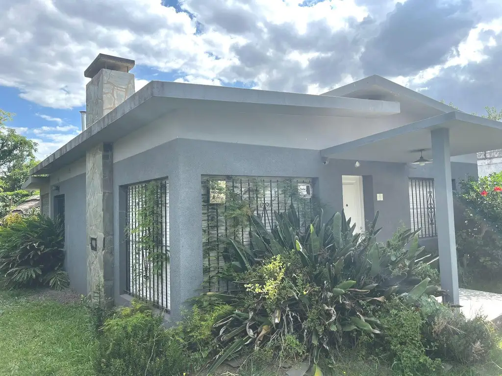 Casa en venta en  Francisco  Alvarez