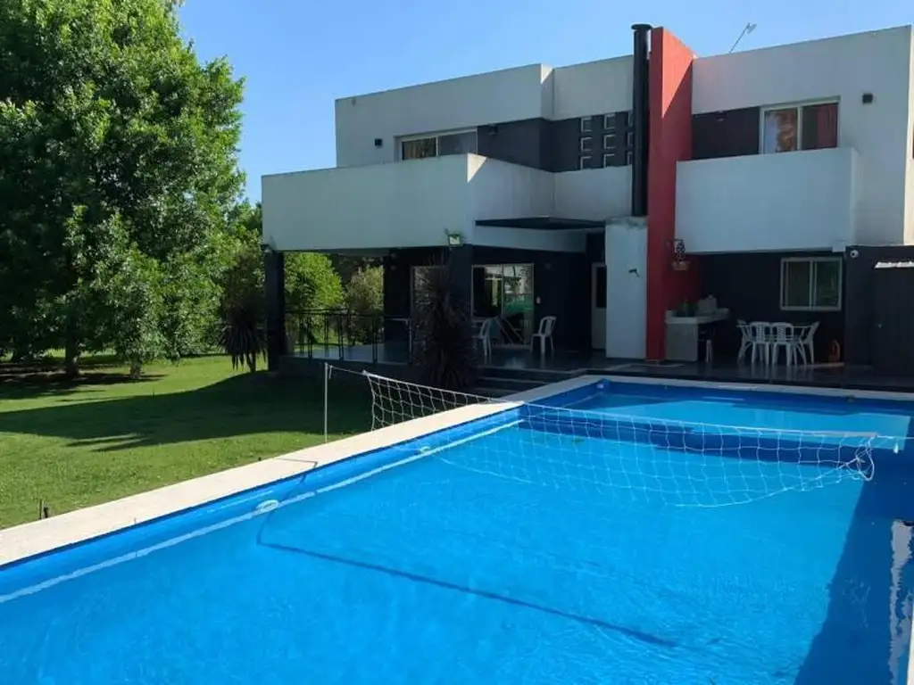 Casa en Venta en Barrio Los Pilares, Pilar