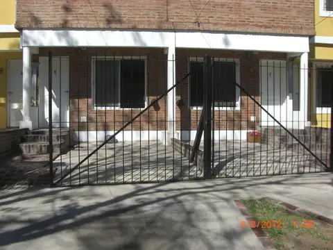 DUPLEX 3 AMB. CON  CON PISCINA Y PARRILLA  TIGRE. SALDIAS 1027