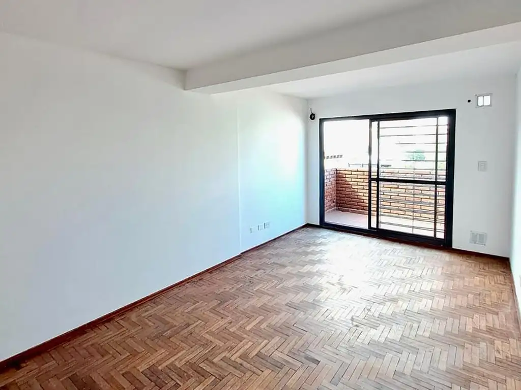 Departamento en venta de un dormitorio con balcón a metros de Nueva Córdoba APTO CRÉDITO.