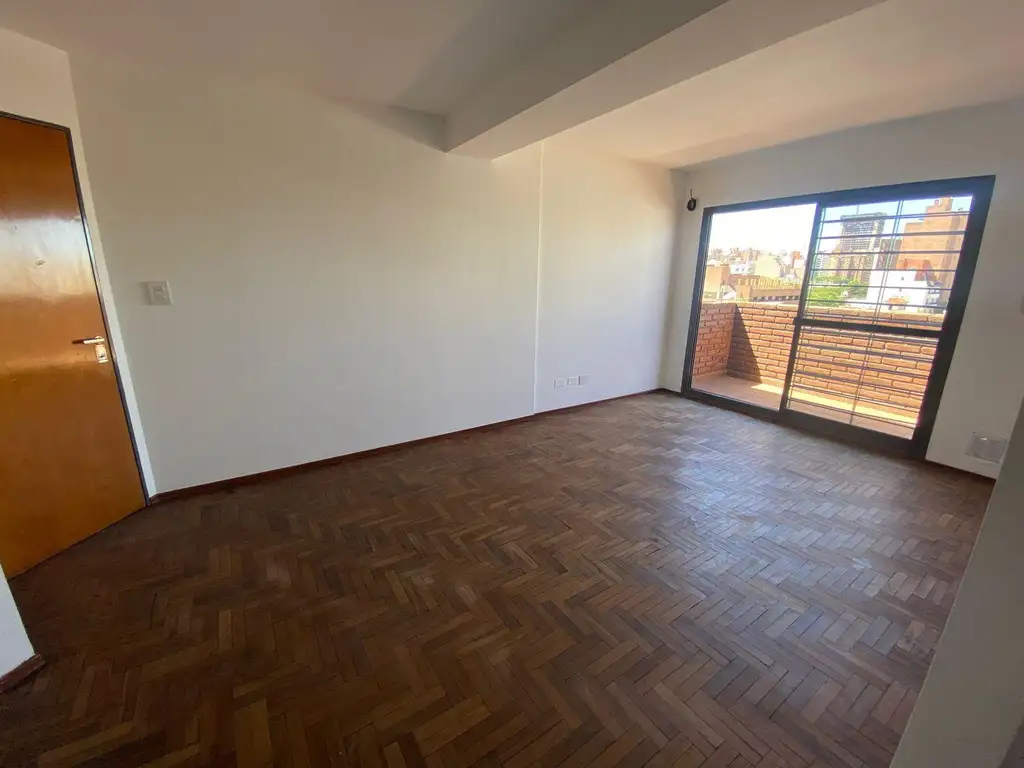 Departamento en venta de un dormitorio con balcón a metros de Nueva Córdoba APTO CRÉDITO.