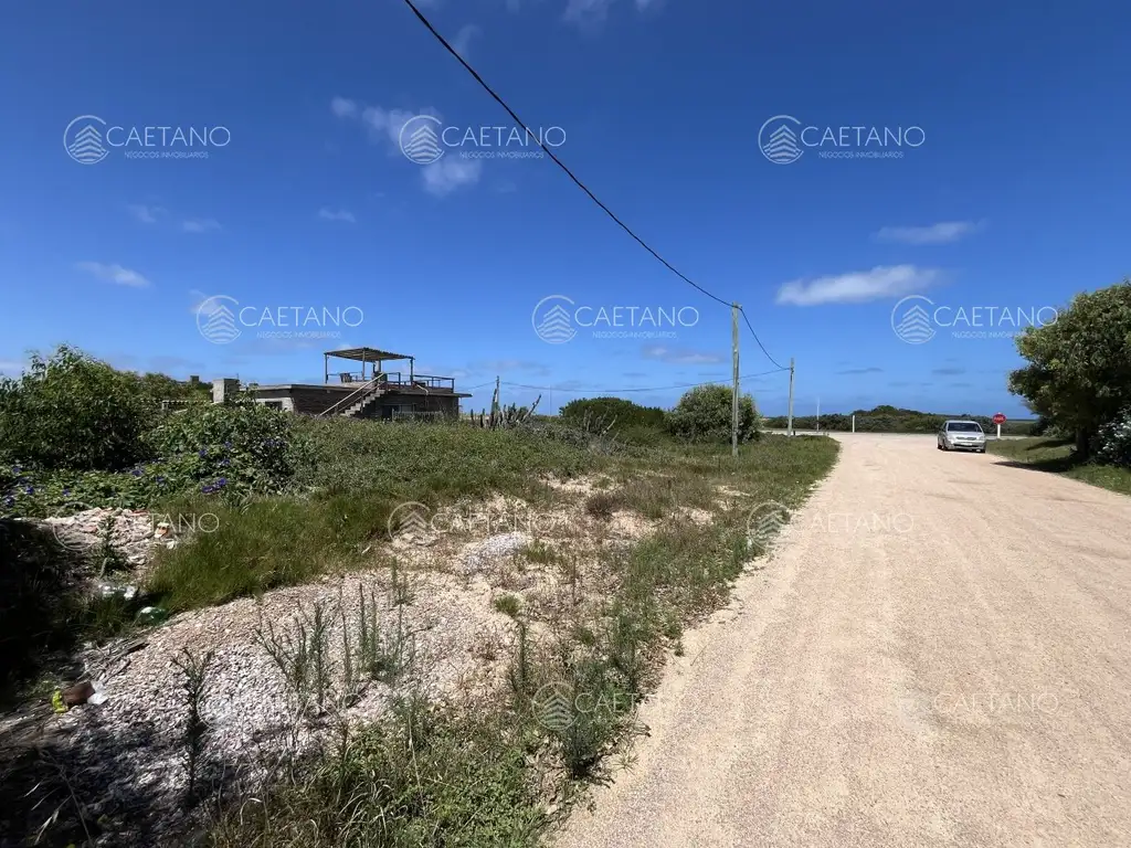 Venta terreno primera linea Balneario Buenos Aires, Manantiales.