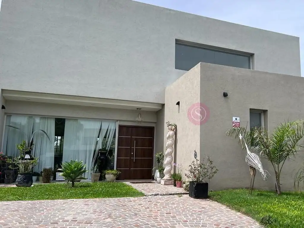 Casa en Venta en Barrio Santa Guadalupe, Pilar del Este