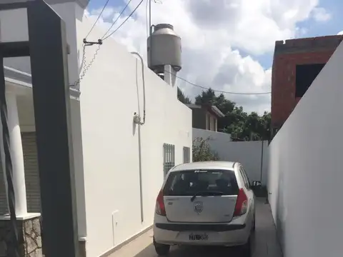 Casa en Venta en Moron Sur