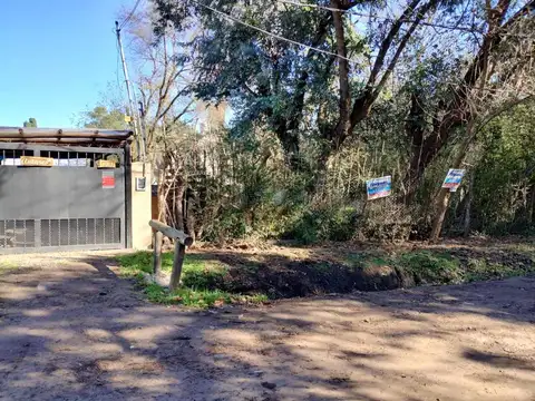 TERRENO EN DEL VISO BARRIO EL TREBOLAR APTO CRED.