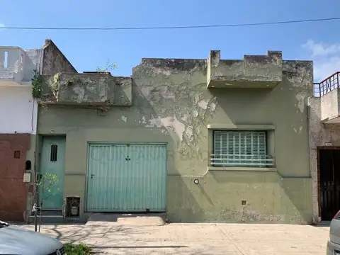 Venta de casa en Pompeya