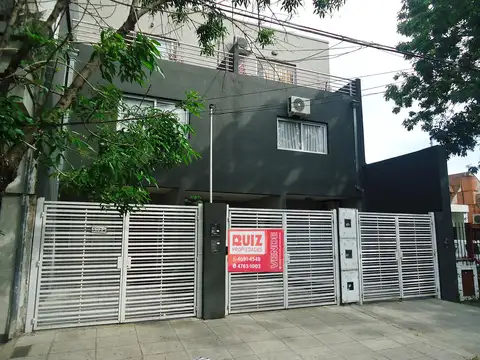 VENTA DÚPLEX 3 AMBIENTES EN OLIVOS