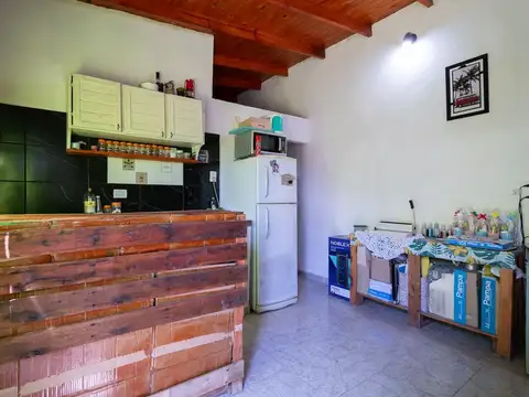 VENTA CASA EN EL PATO, BERAZATEGUI.