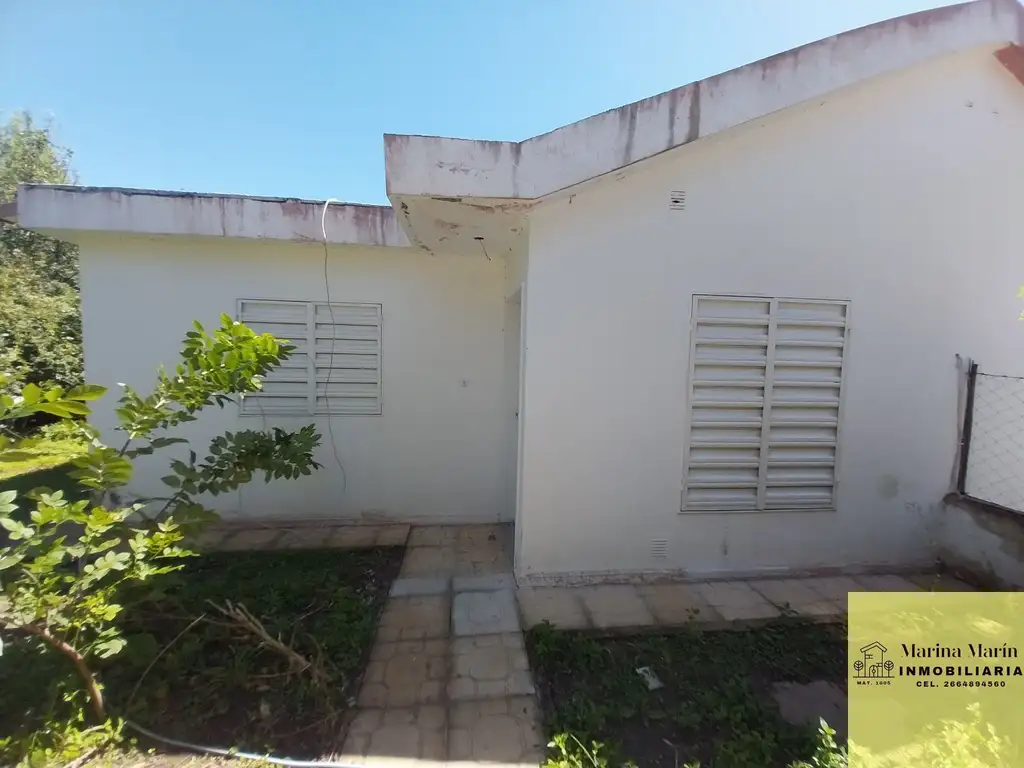 Casa en venta de 2 dormitorios c/ cochera en El Trapiche