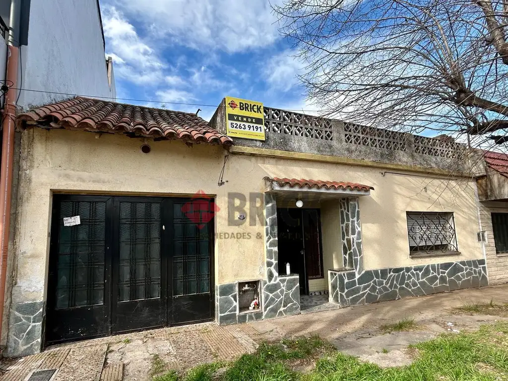 Casa a reciclar sobre lote propio - Don Torcuato