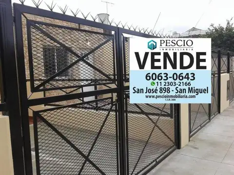 Venta en Block de 3 Dptos en Villa De Mayo