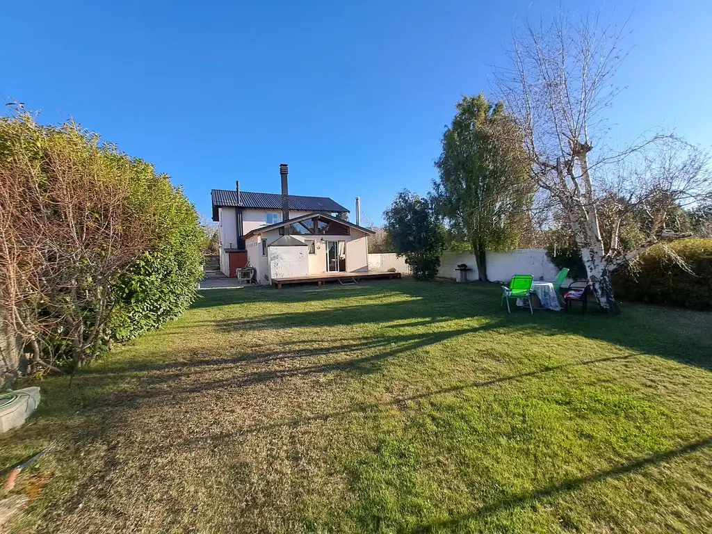 VENTA CASA CON QUINCHO EN LAS VICTORIAS LOTE 600M2