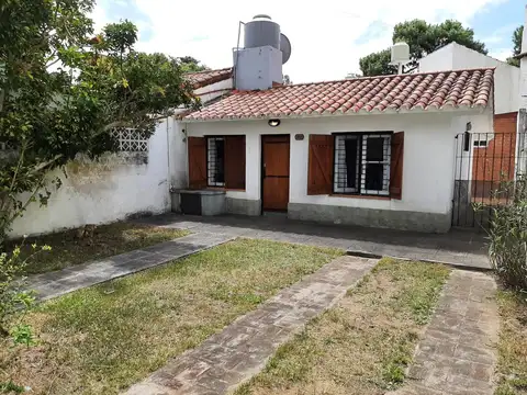 Venta casa en San Bernardo de 4 ambientes