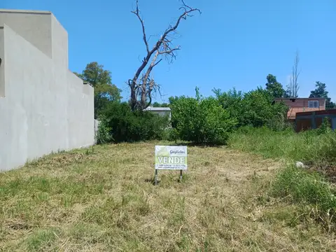 Vende Lote - Jardines de los Pioneros, Campana.