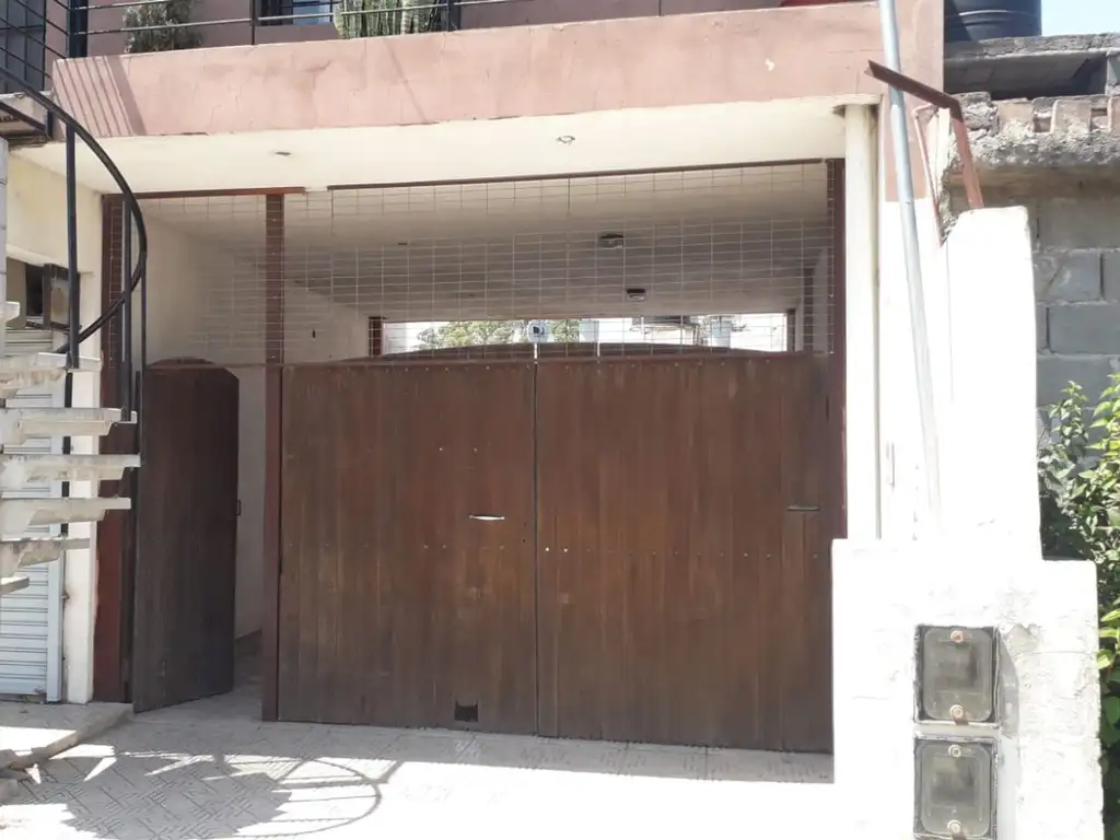 Alquiler Casa 2 dormitorios 19 años, 100m2, Pedro Ferré 8500, San Lorenzo Argenprop