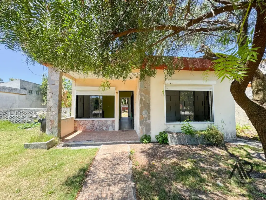 VENTA CASA BARRA CARRASCO CANELONES DOS DORMITORIOS FAMILIA INVERSOR PLAYA